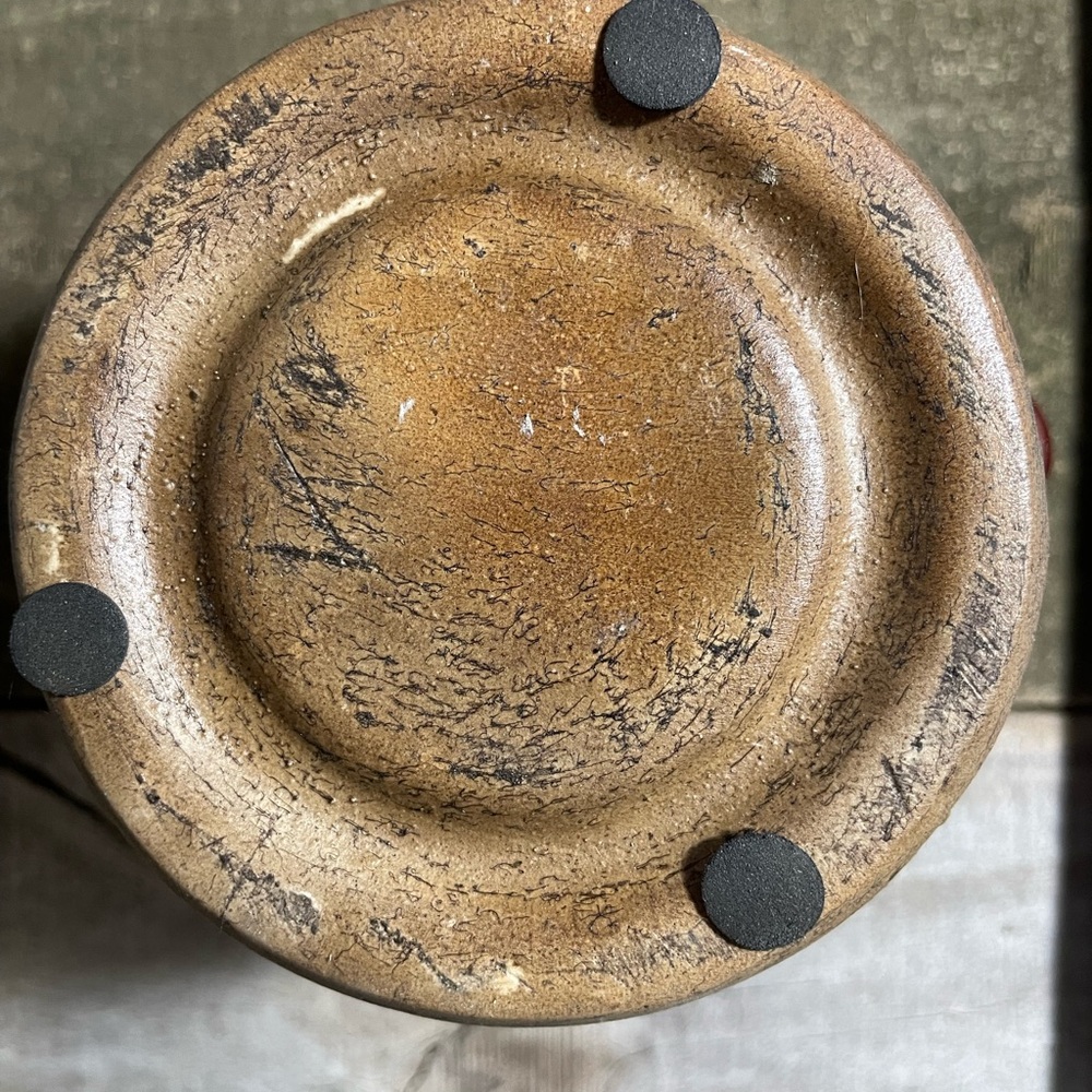Rustic Crock Pottery - Picture 4 of 4